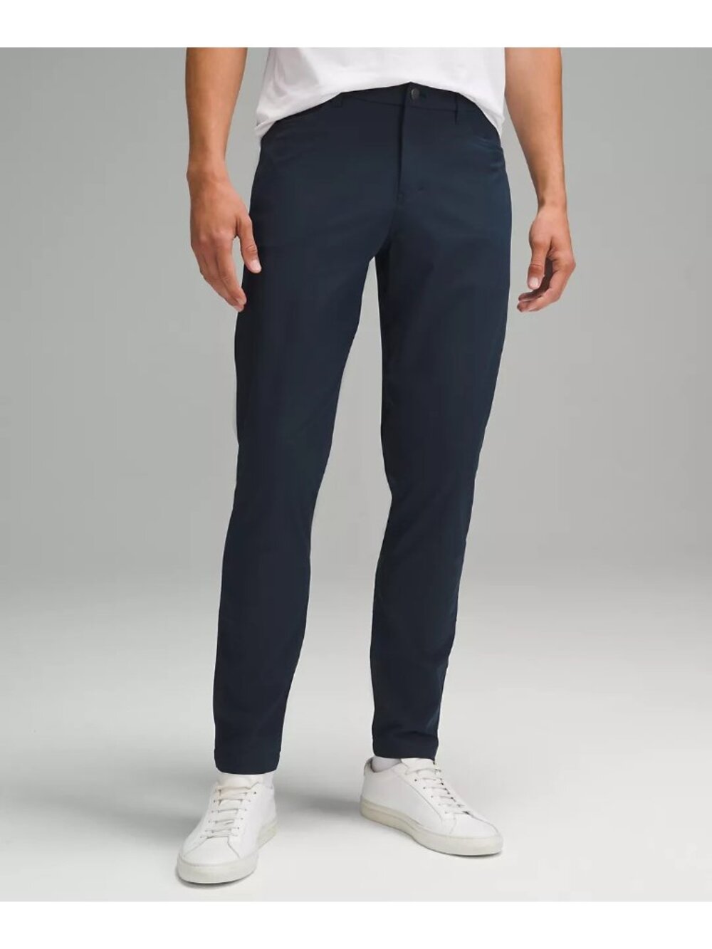 Lululemon navy ABC Classic-Fit 5 Pocket Pant size 38 Warpstreme (PP706)